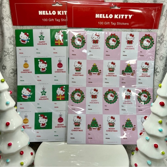 Sanrio Hello Kitty Christmas Sticker Sheet - Holiday Present Gift Tags -200 Tags - Picture 1 of 9